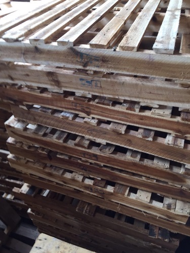 Pallet gỗ cũ 1150x1150x127